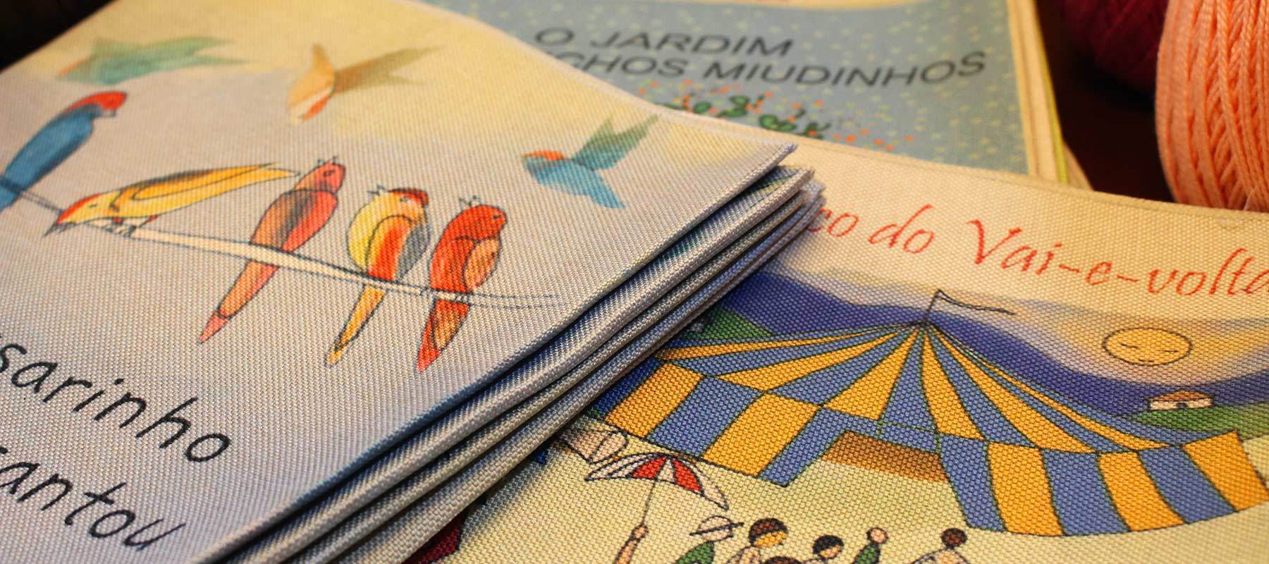 Livros de Pano para Bordar