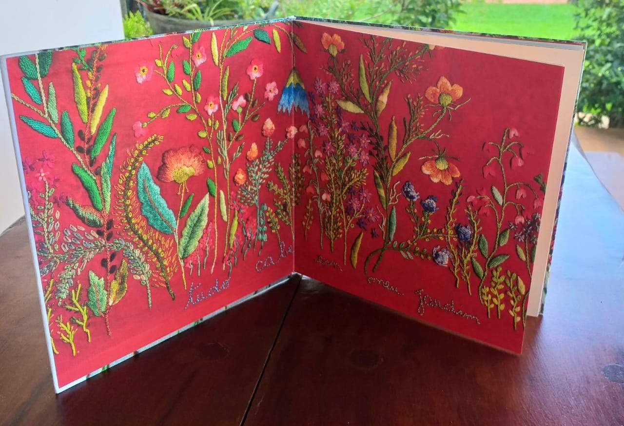 Livro - O Particular Jardim de Antônia