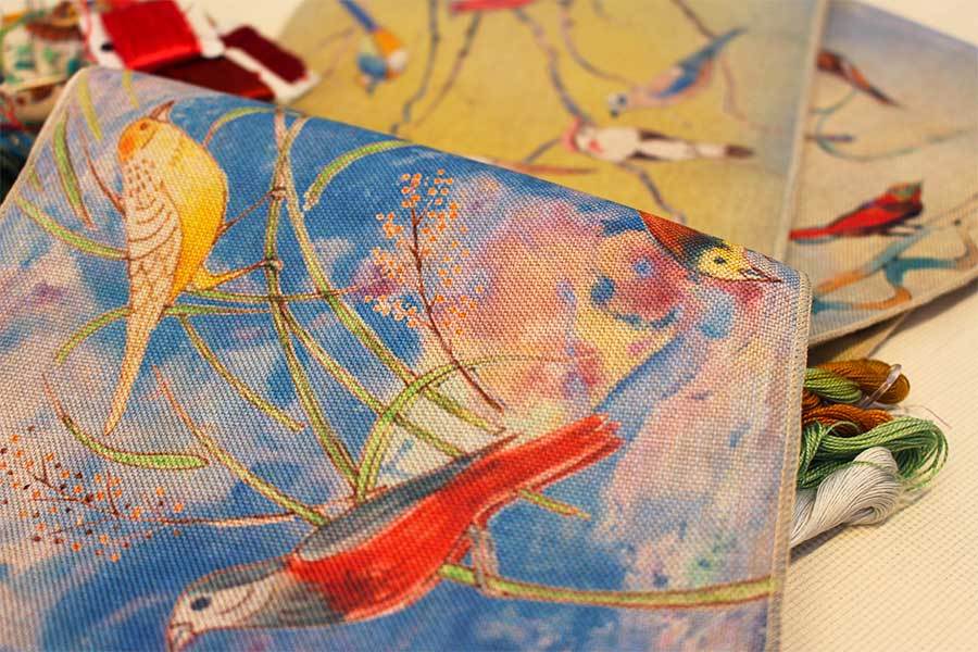 Livro de pano para bordar - Passarinho me Encantou